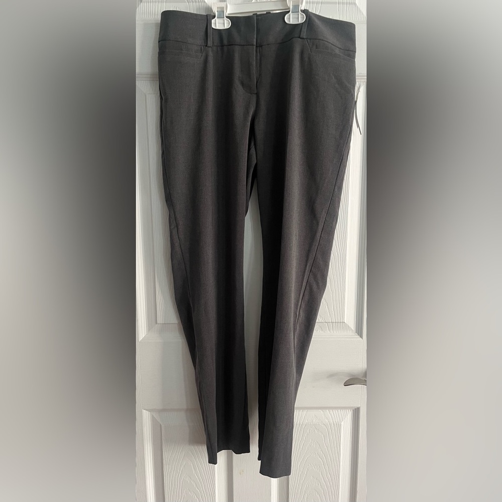 Women’s NWT The Limited mid rise contem pants size 10 skinny grey